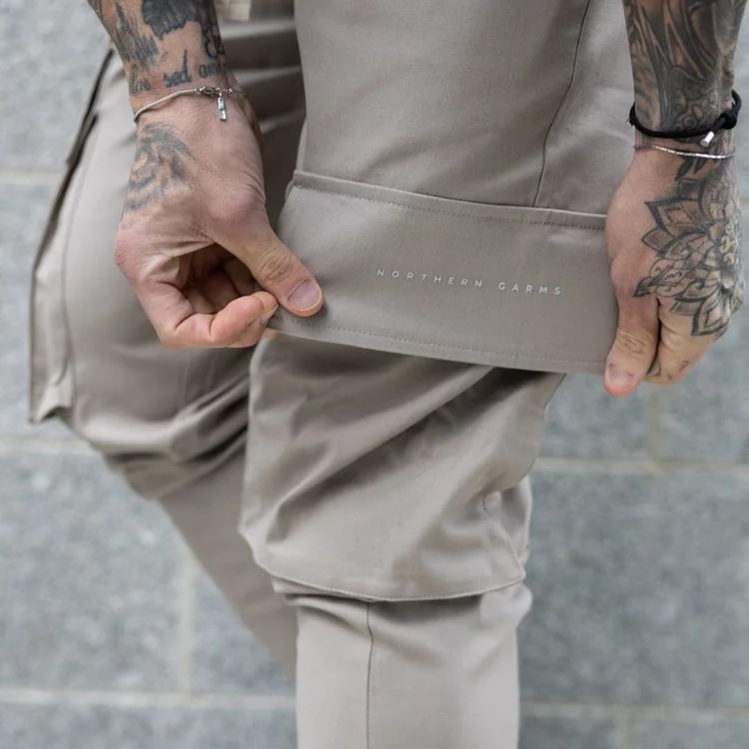 Noah | Urbane Cargo-Jogginghose mit Bündchen und praktischen Taschen