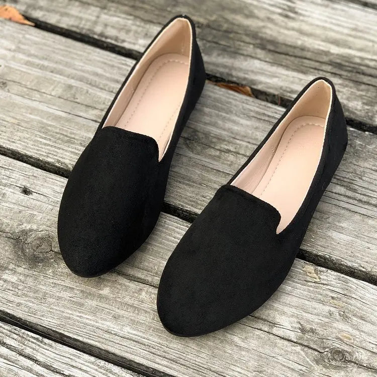 Pax | Bequeme Slip-On Flache Schuhe mit Spitzem Zehenbereich
