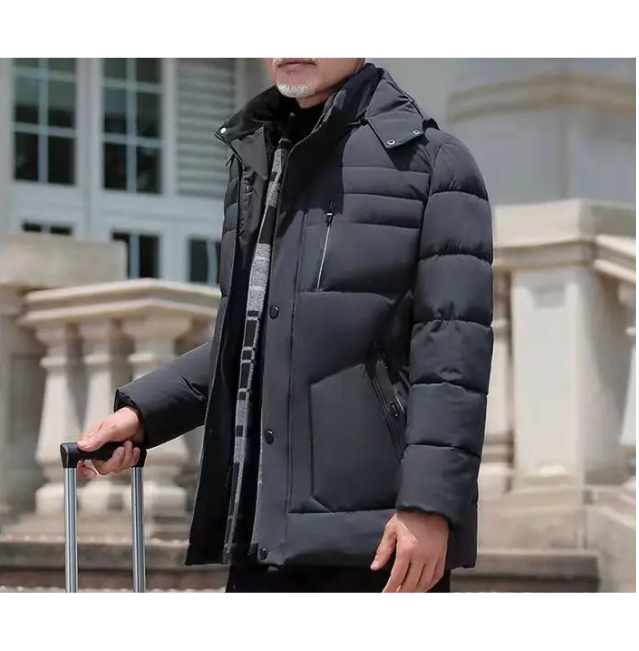 Bertrand | Winterjacke für Herren mit weicher Fellfütterung und Sturmklappe