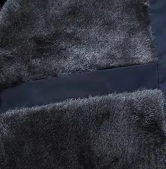 Bertrand | Winterjacke für Herren mit weicher Fellfütterung und Sturmklappe