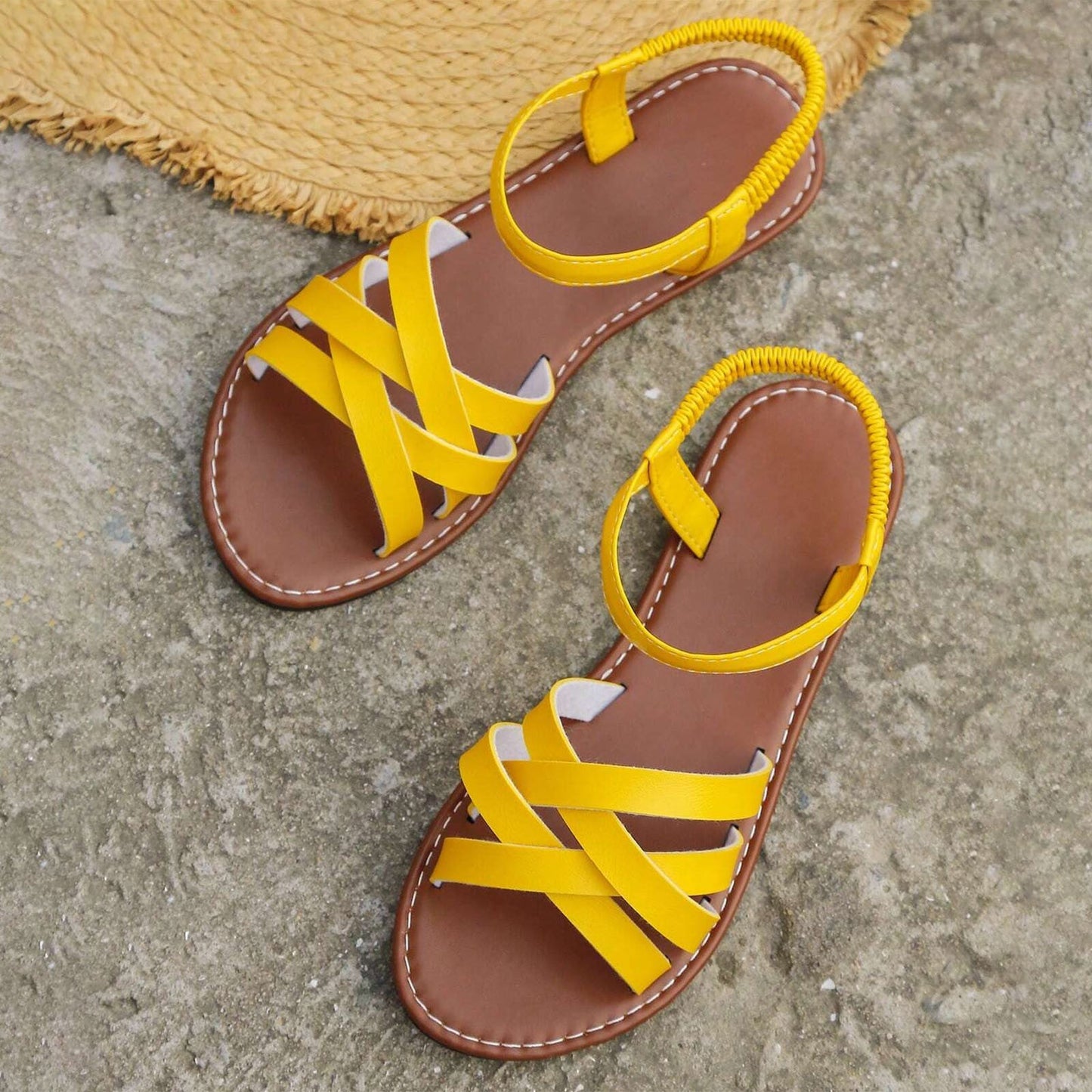 Danielle - Sommerliche Sandalen mit überkreuzten Bändern