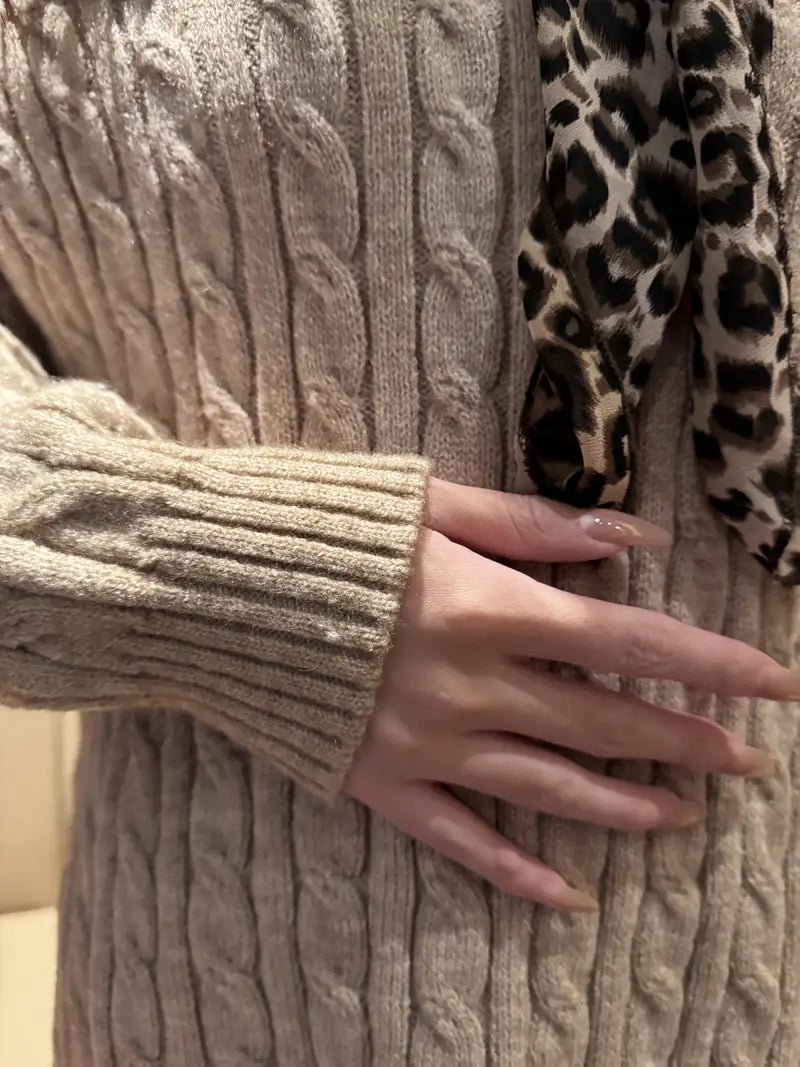 Offie | Damen Off-Shoulder Leopard Pullover – Strick mit Schleifen-Detail