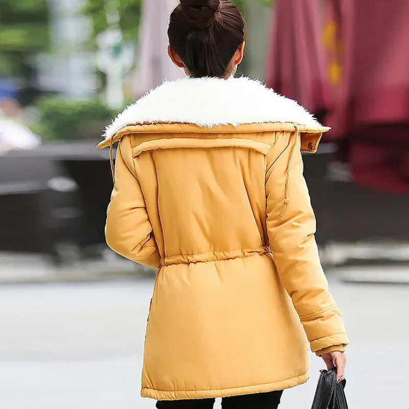 Zenovya | Winterparka für Damen mit Kapuze, Kordelzug und Polar-Fütterung, Elegant und Leicht