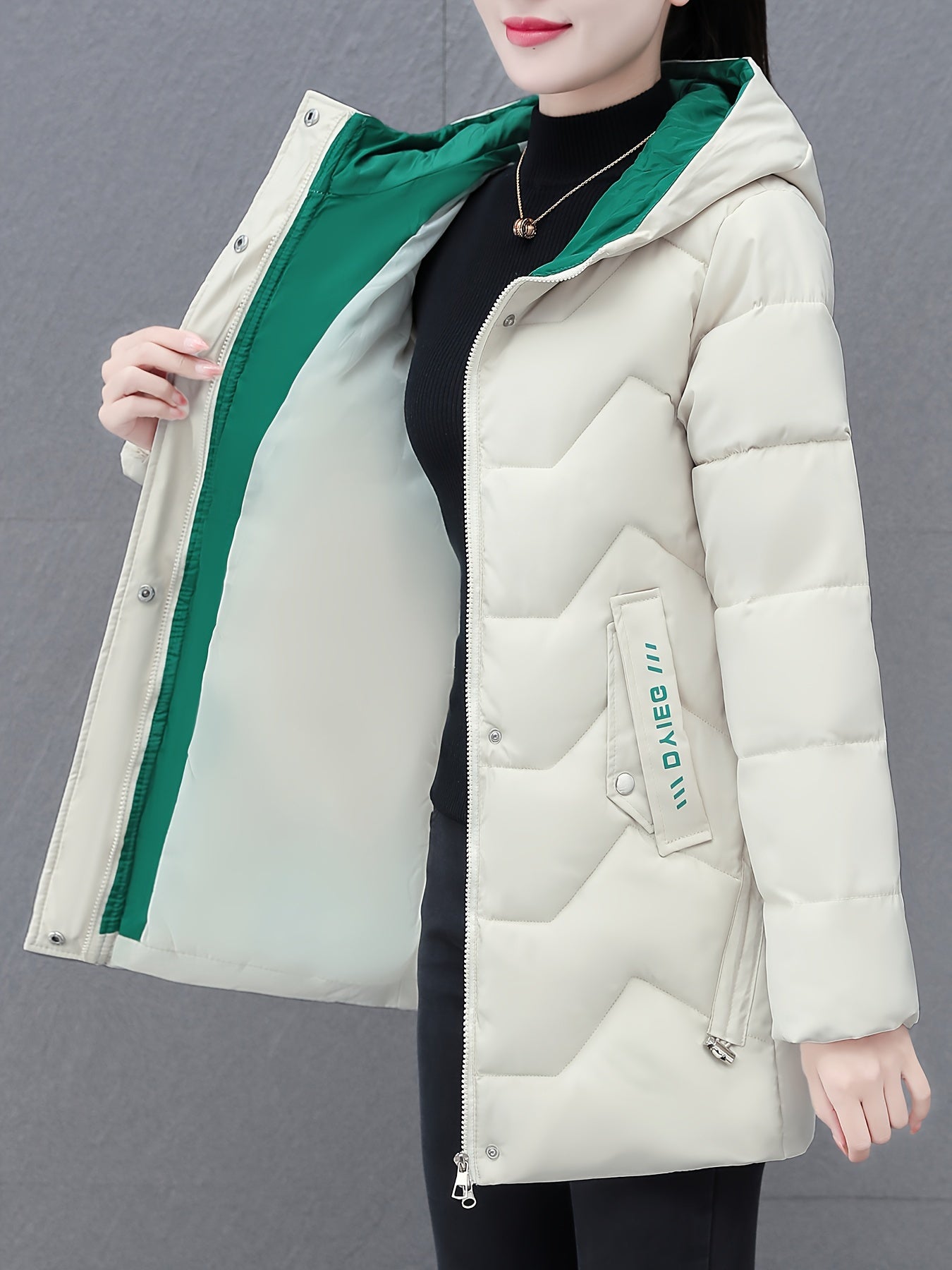 Emi | Bequeme mittellange Winterjacke für Damen