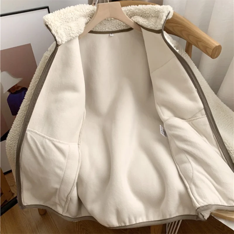 Wintt | Damen Winterjacke mit Teddy-Effekt