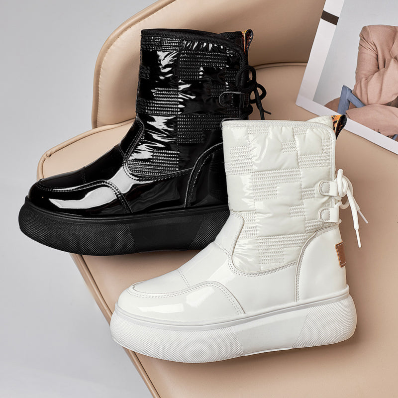 Heloina | Orthopädische Winterstiefel mit dickem Absatz und Schnürung hinten