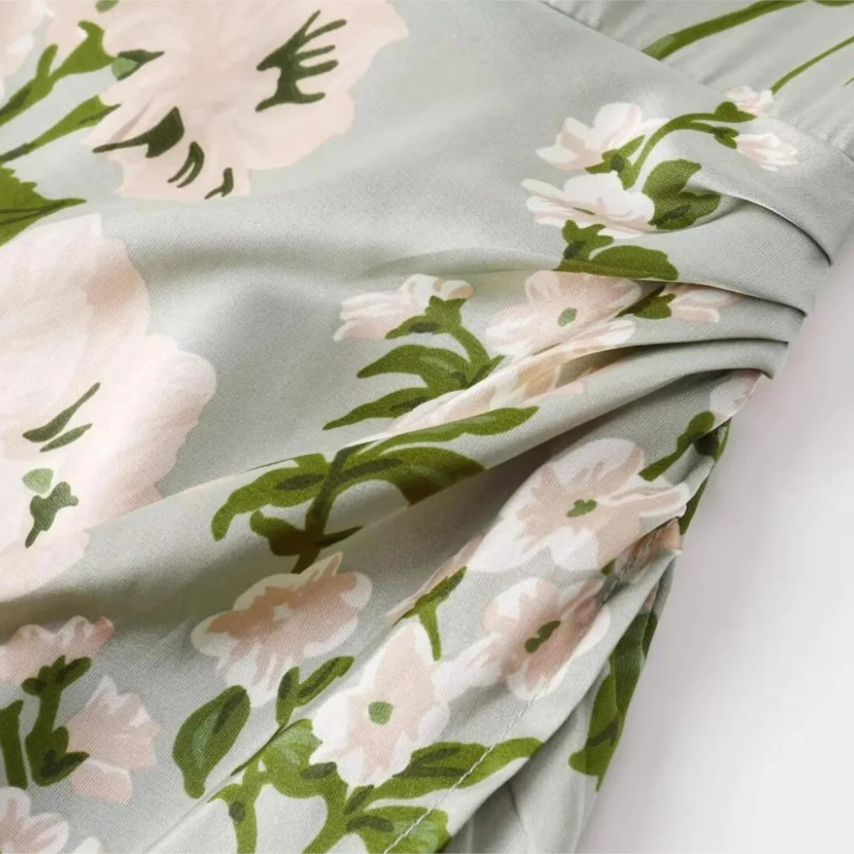 Emily | Atemberaubendes Grünes Sommerblumenkleid