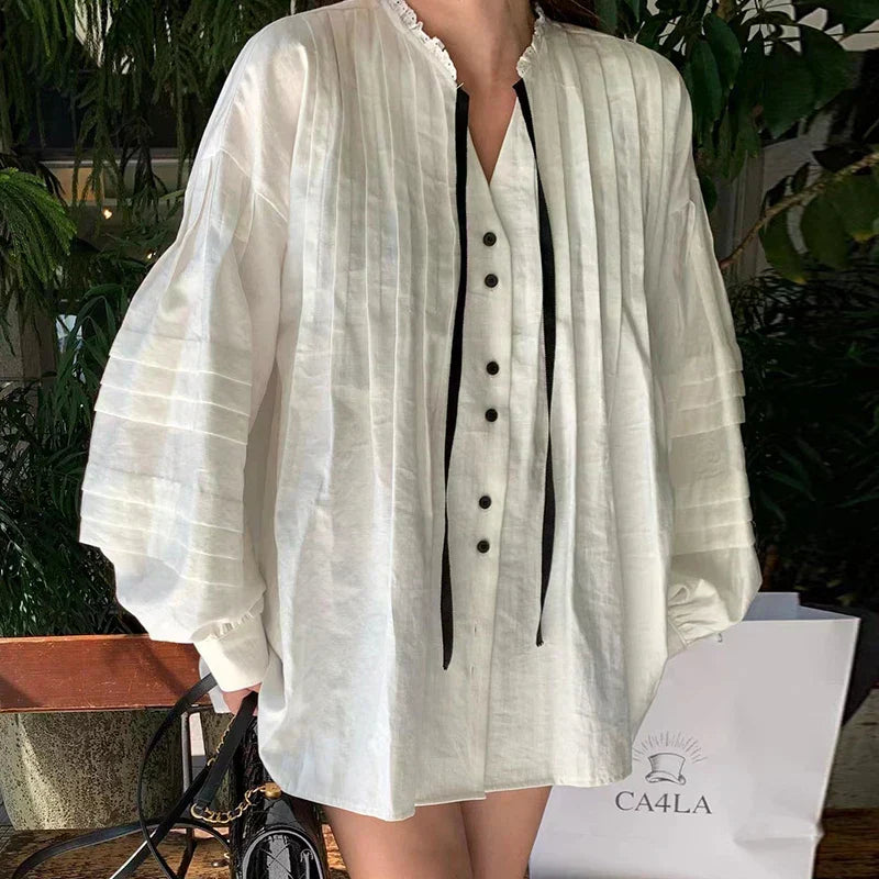 Kendall | Geplooide Bluse mit V-Ausschnitt und Pofärmeln