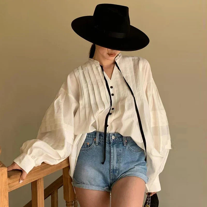 Kendall | Geplooide Bluse mit V-Ausschnitt und Pofärmeln