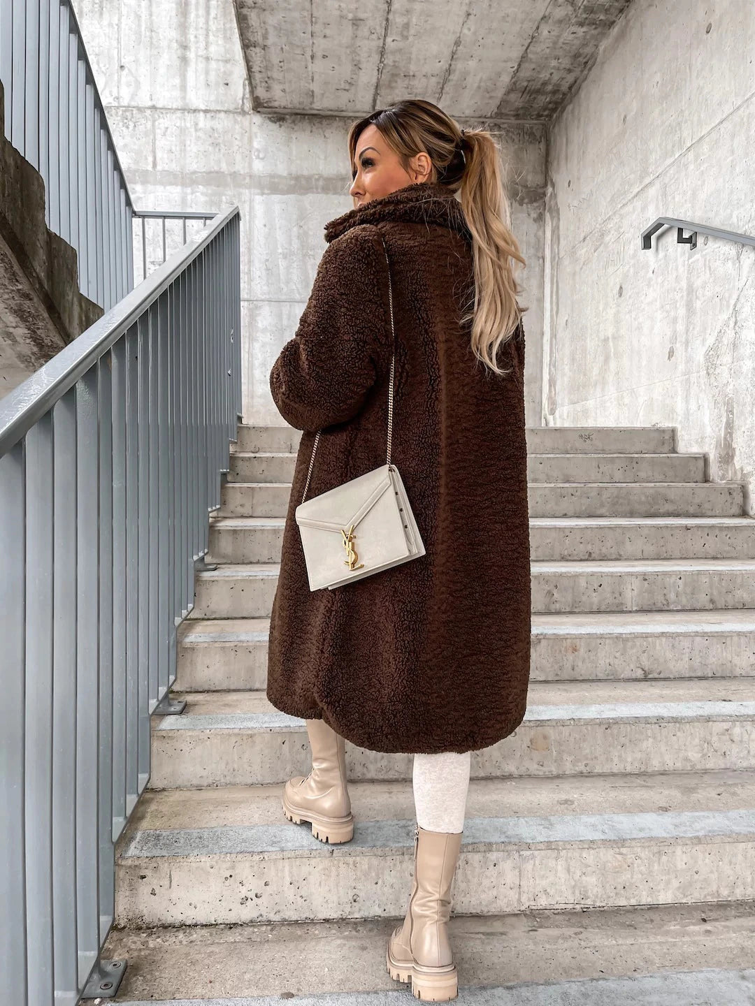 Corah | Wintermantel aus feiner Wolle
