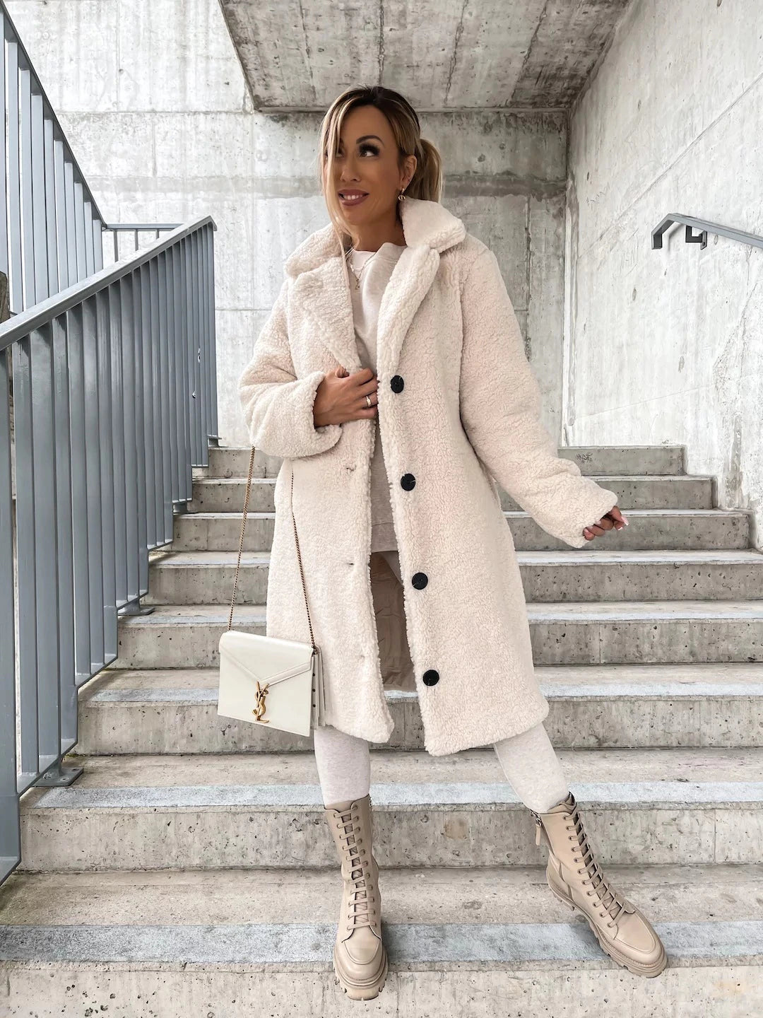 Corah | Wintermantel aus feiner Wolle