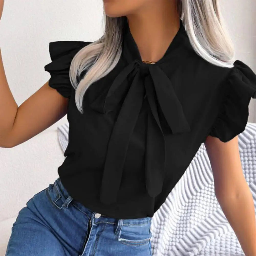 Ignacia | Elegante Bluse mit Rüschen und Schleife