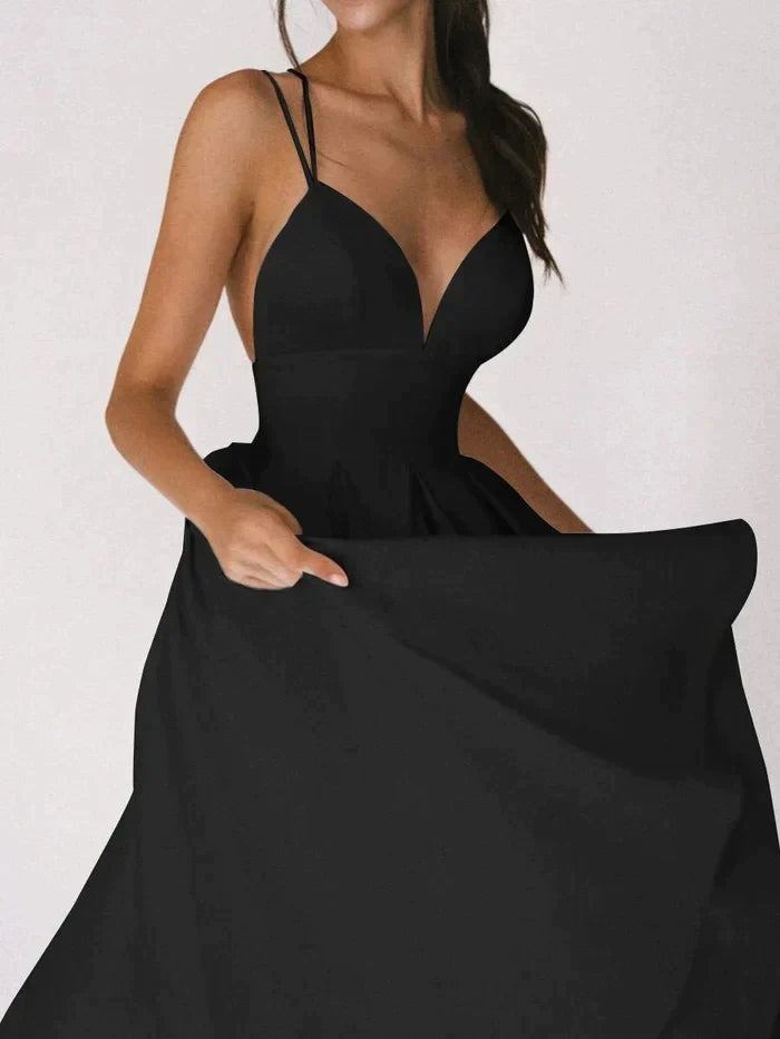 Tamitha | Elegantes Kleid mit V-Ausschnitt und Trägern