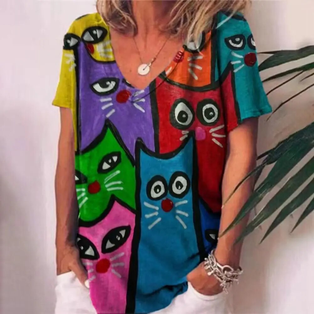 Cathrine | Frauen V-Ausschnitt Lose Passform Katze Grafik-T-Shirt