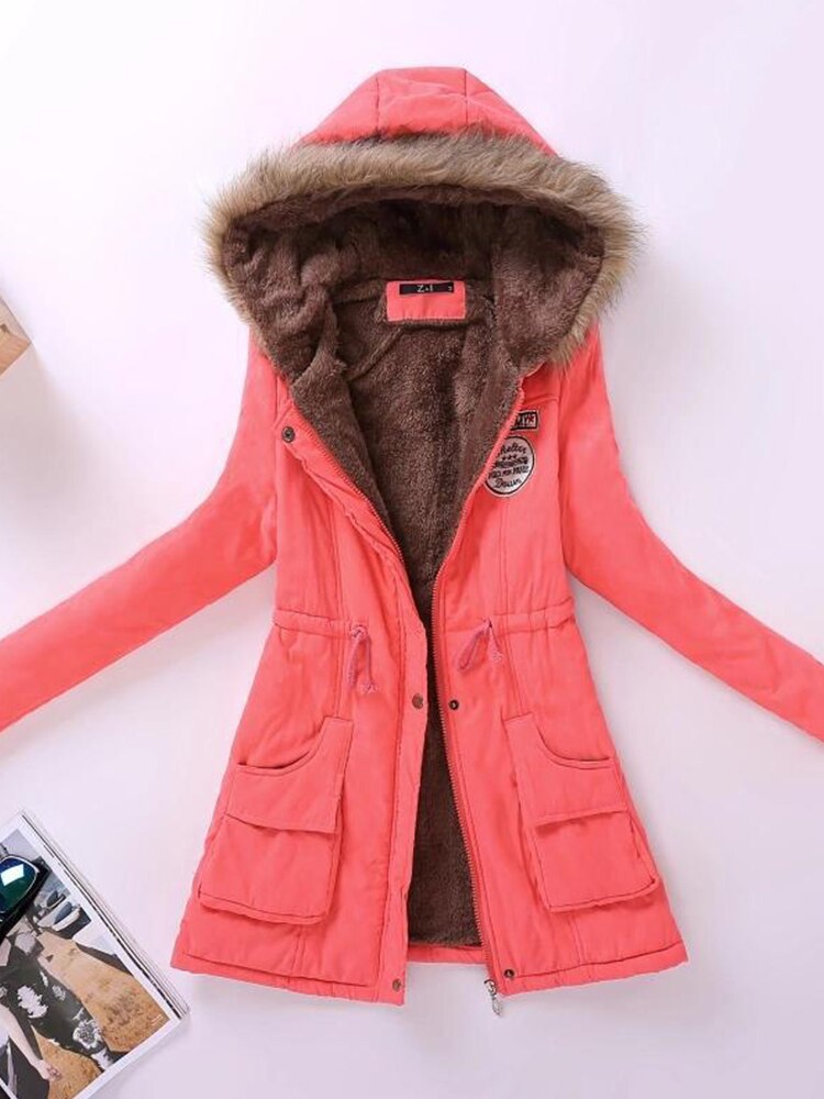 Vasilia | Winterjacke mit Kapuze aus Fleece und Futter aus Fell