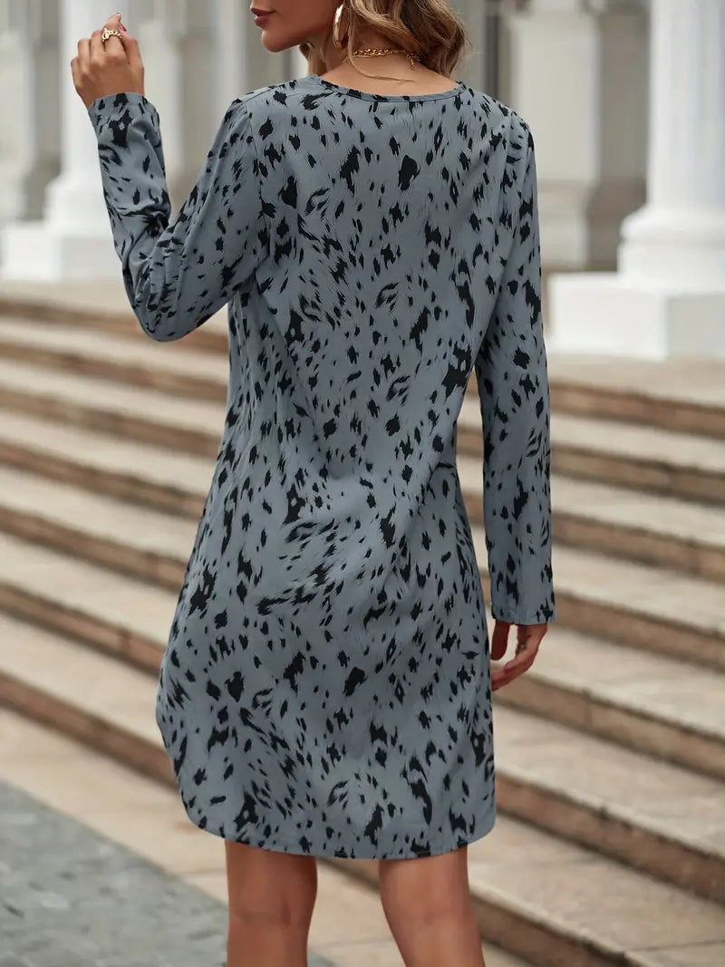 Leonie | Kleid mit Leopardenmuster und V-Ausschnitt