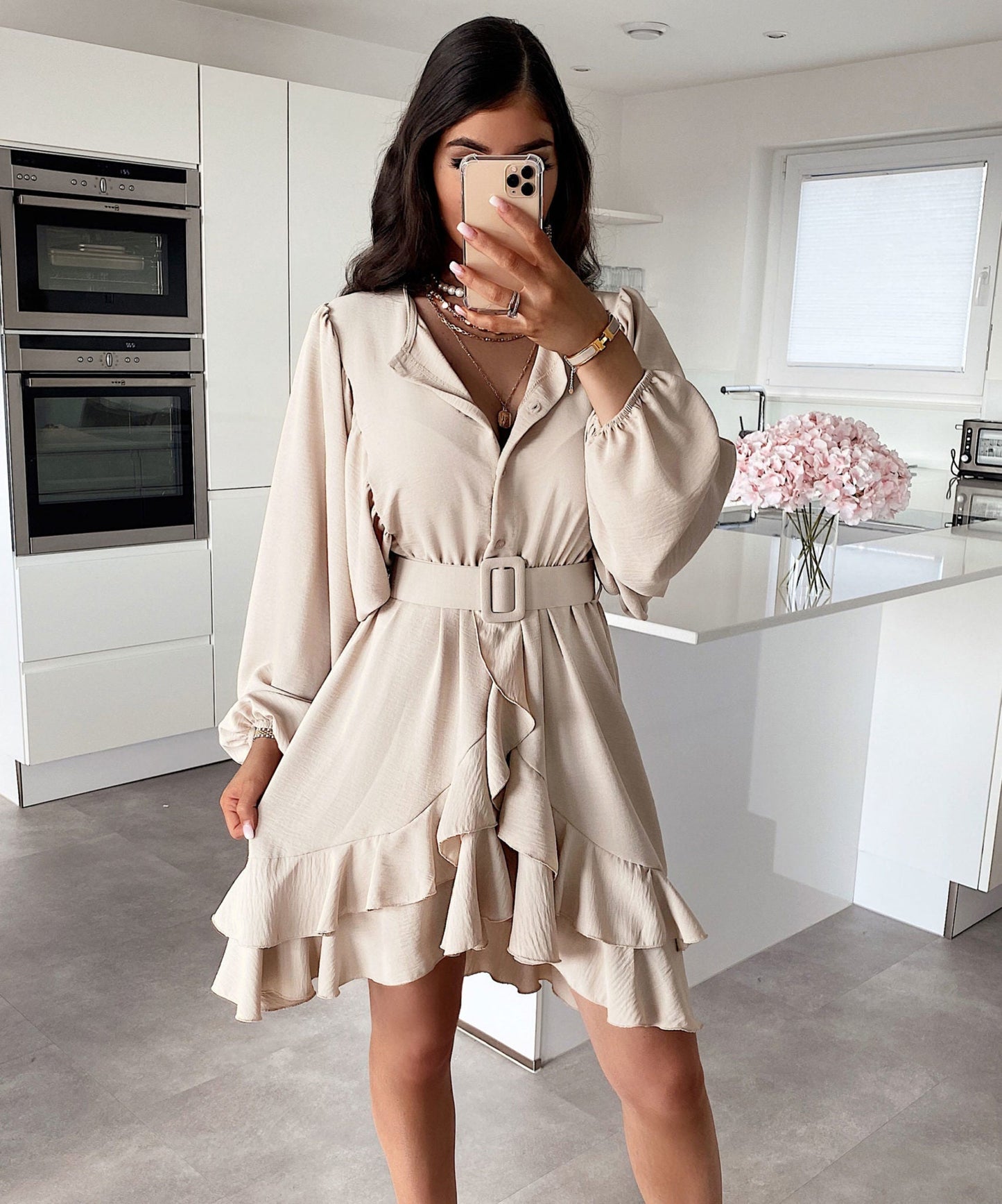 Gia | Beiges Kleid