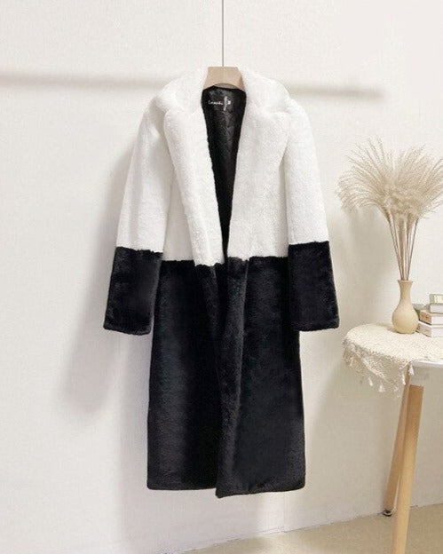 Oriella | Zweifarbiger Mantel aus weichem Velours für Damen
