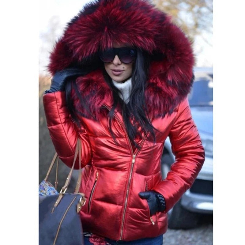 Elisee | Winterjacke mit Kunstfellkapuze und glänzendem Finish