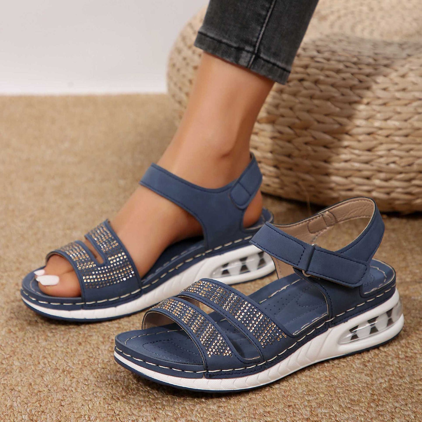 Soleen | Sommerliche Komfort-Sandalen mit Keilabsatz