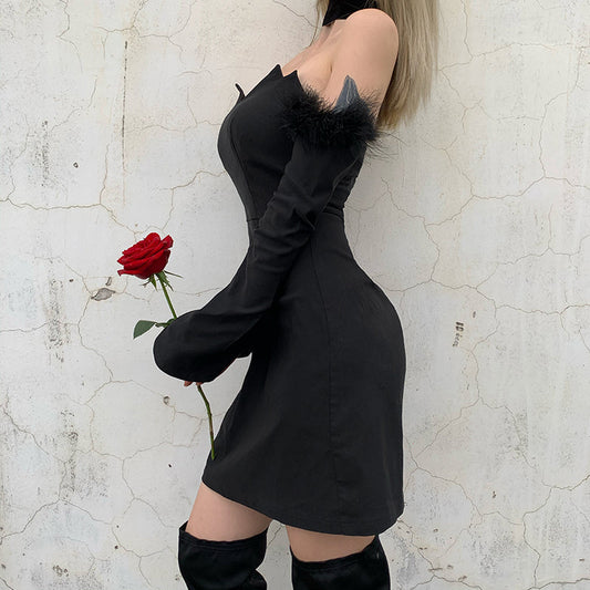 Elowena | Modisches Schwarzes schulterfreies Pelz-Top-Kleid
