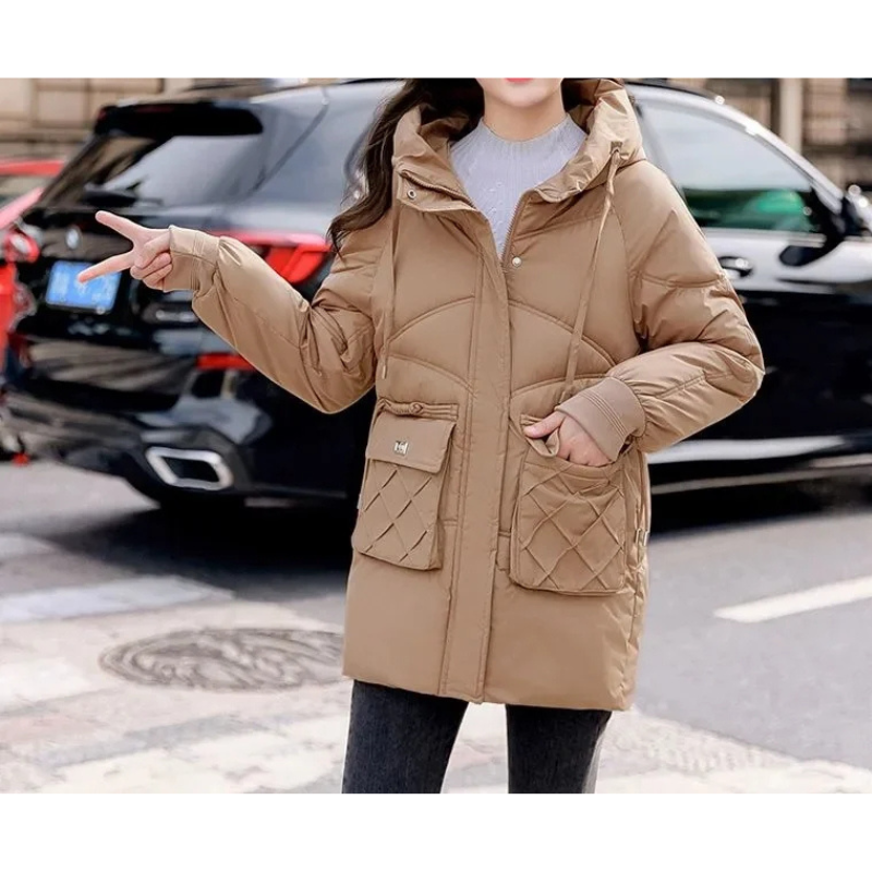 Vanile | Wintermantel für Damen mit Steppdesign, Abnehmbarer Kapuze und Taschen mit Klappen