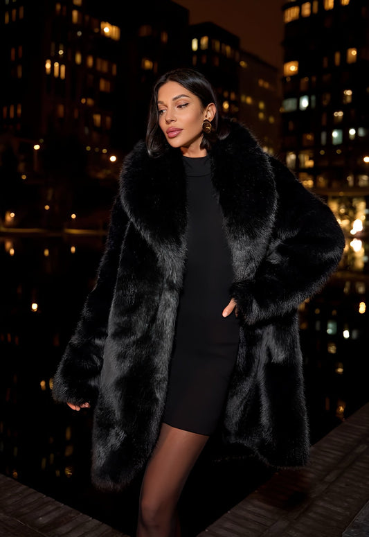 Noui | Schwarzer Faux-Fur Mantel