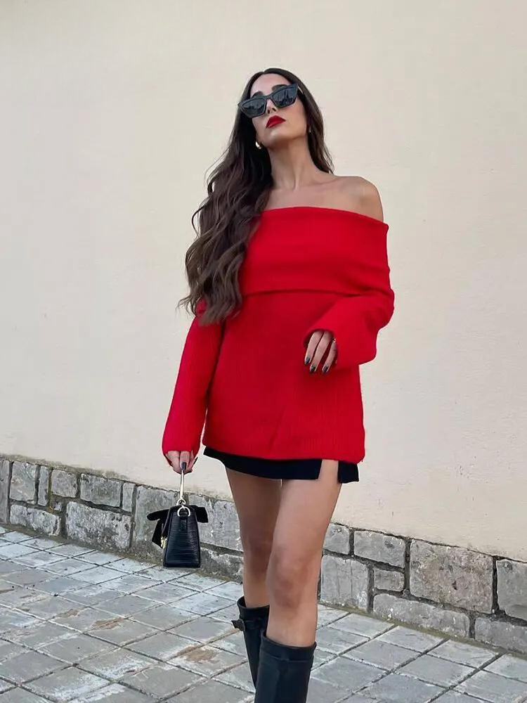 Ulyne | Modischer pullover mit schulterfreiem schnitt