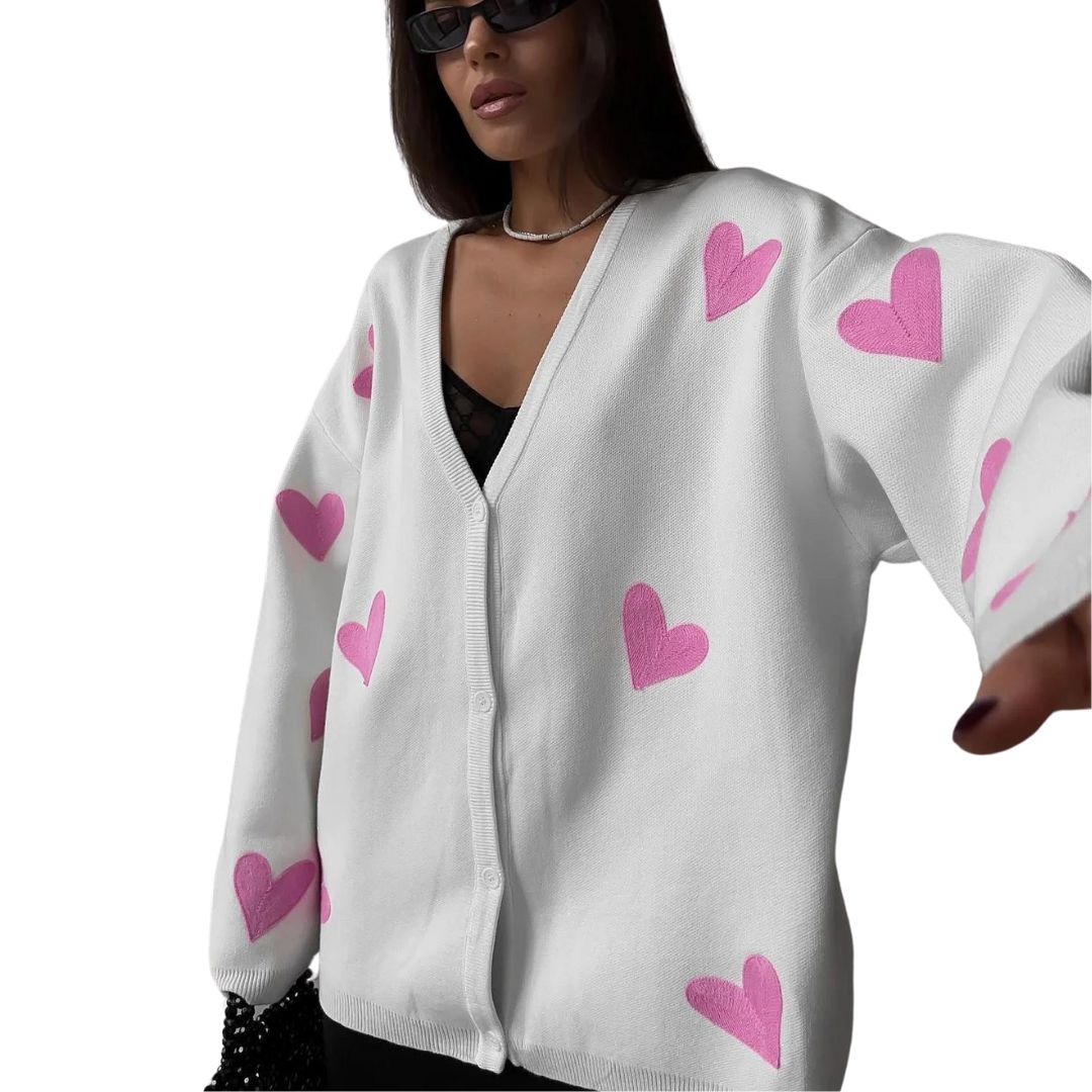 Elane | Strickjacke mit Herzmuster und Knopfleiste