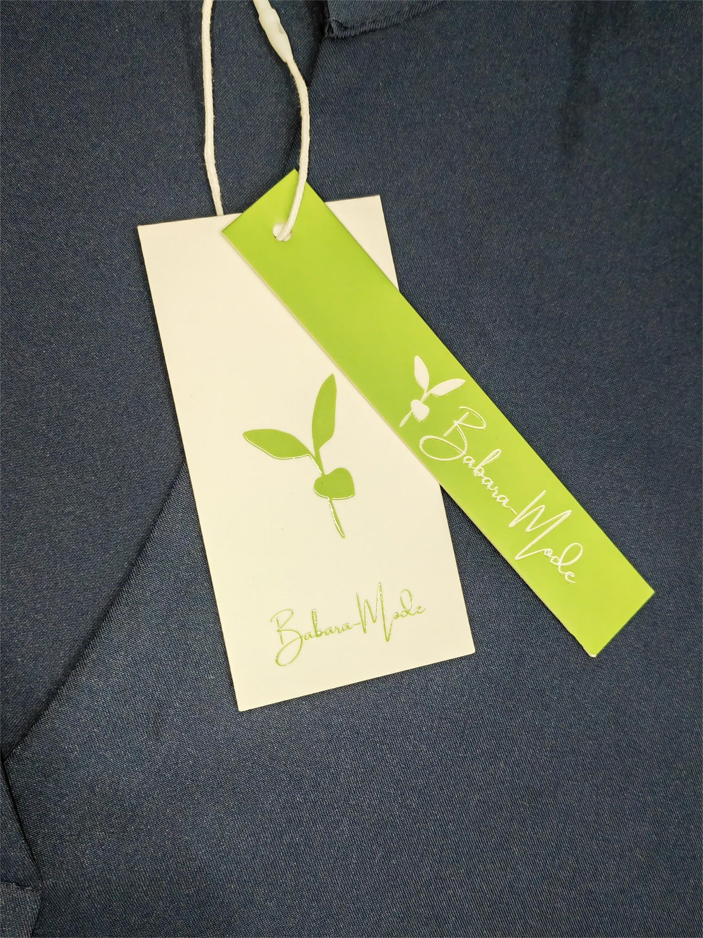 Laurelle | Stilvolles Einfarbiges Minikleid mit Halben Ärmeln