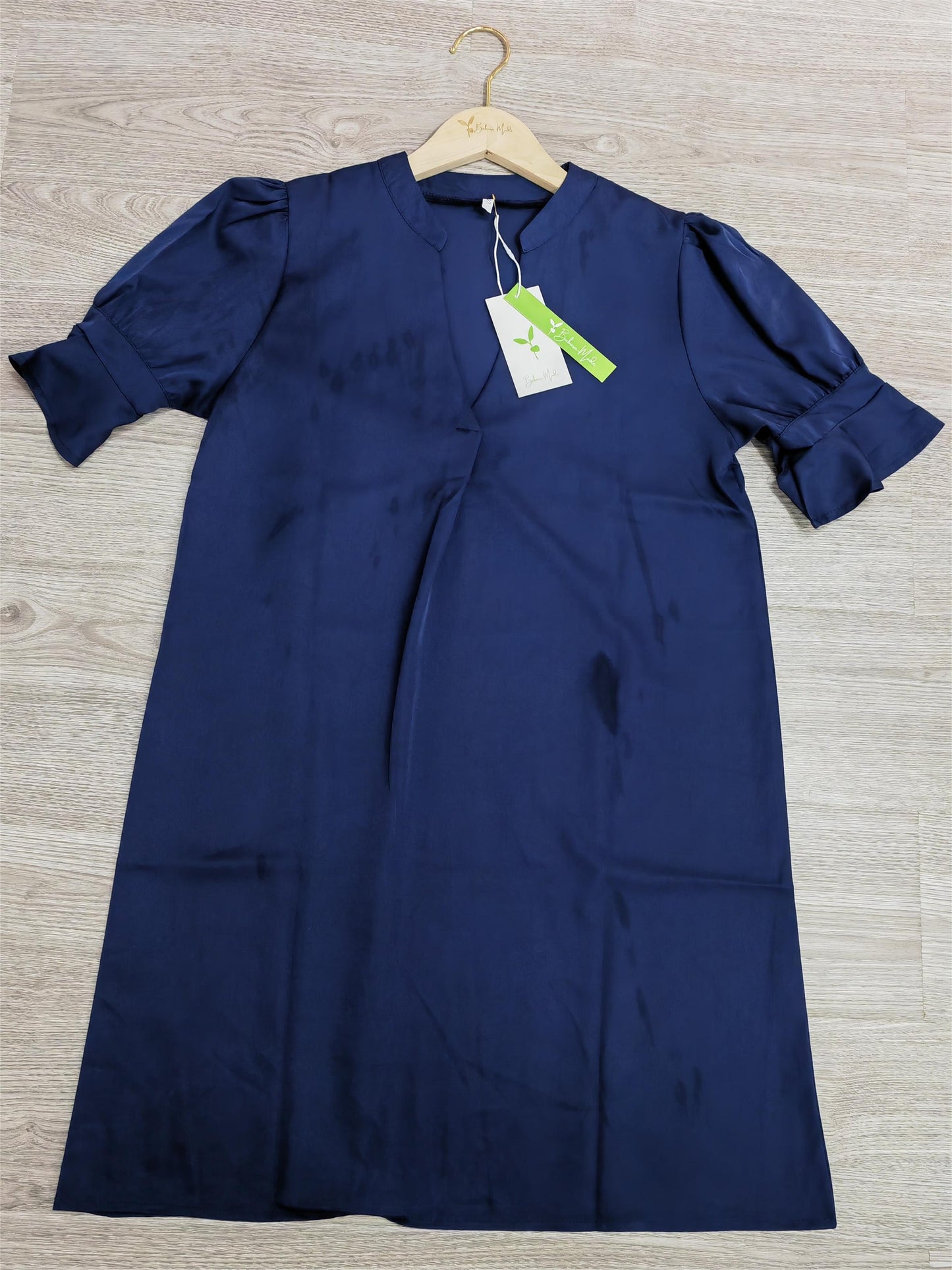 Laurelle | Stilvolles Einfarbiges Minikleid mit Halben Ärmeln