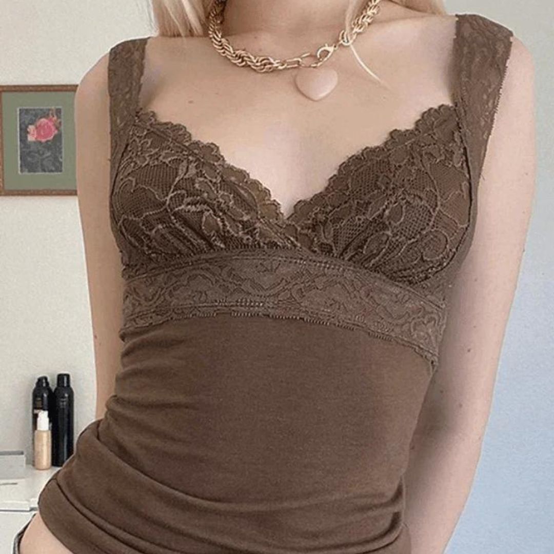 Kesiah | Top mit Spitzenbesatz und kurzen Ärmeln