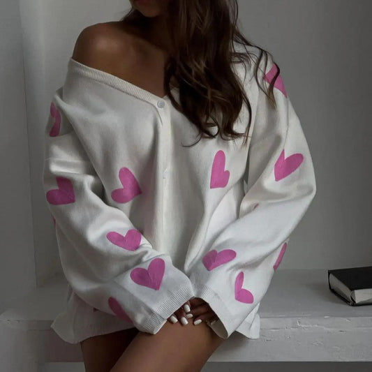 Elane | Strickjacke mit Herzmuster und Knopfleiste