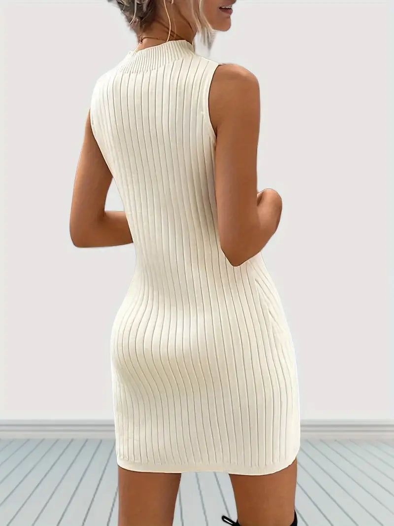 Fianna | Solides Kleid mit Rundhalsausschnitt