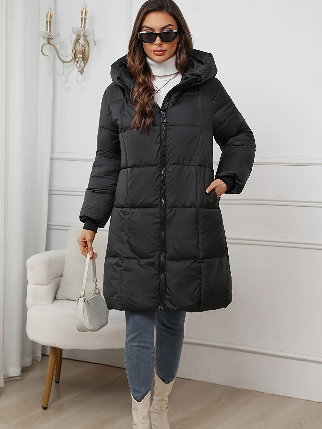 Miyu | Elegante mittellange Winterjacke mit Kapuze für Damen, gut gepolstert