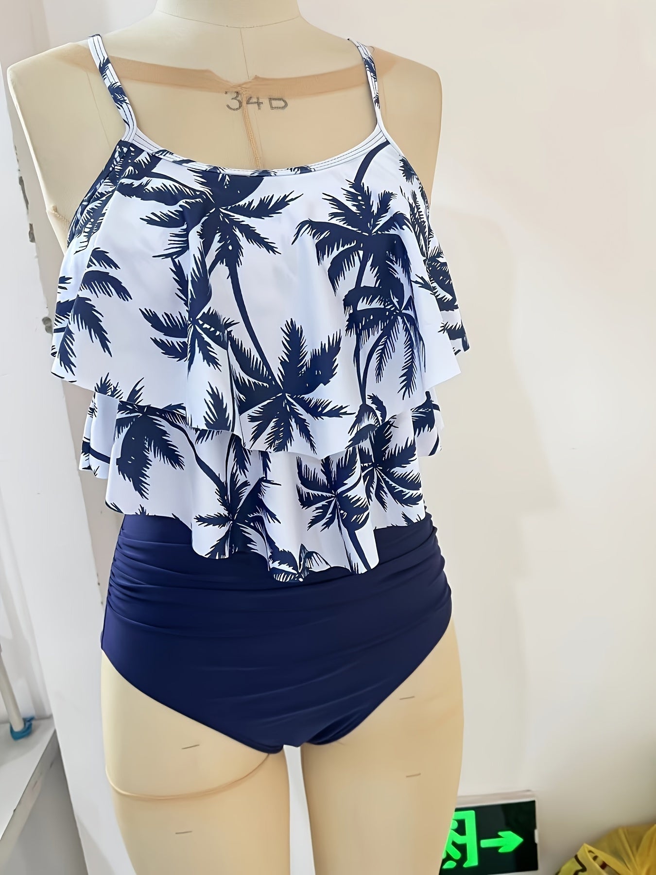 Leontine | Palmenprint Badeanzug Eleganz