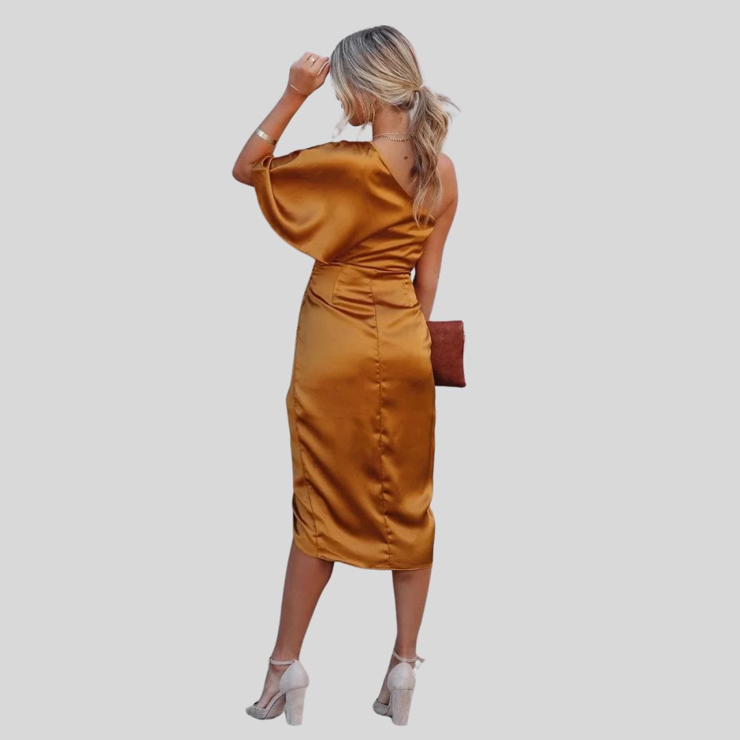 Maj | Satiniert Kleid mit einem Schulterband