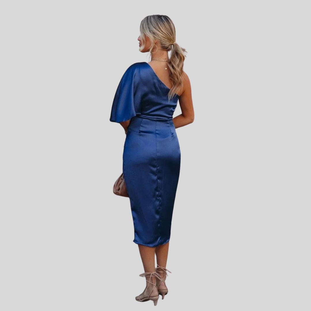 Maj | Satiniert Kleid mit einem Schulterband