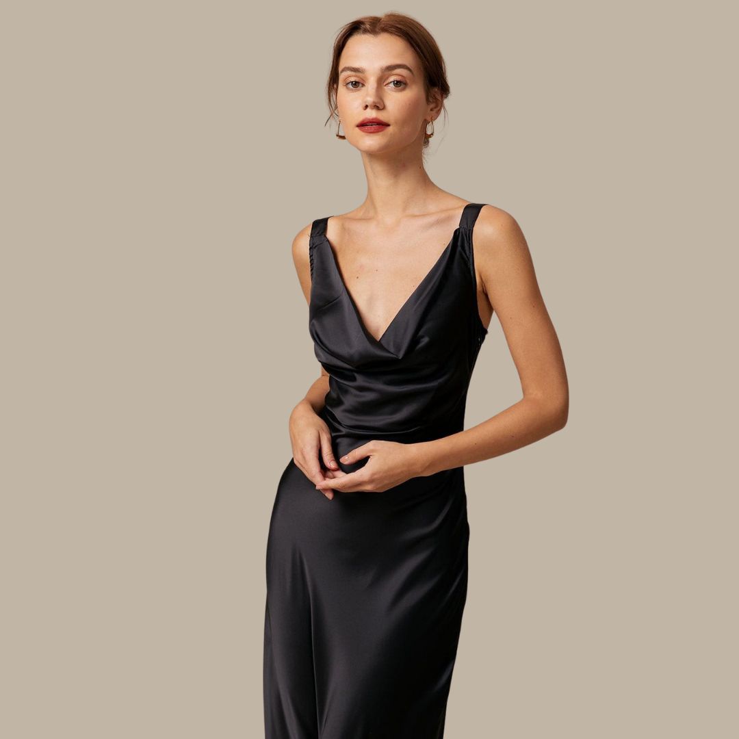Marj | Satin-Maxikleid mit drapierter Halslinie