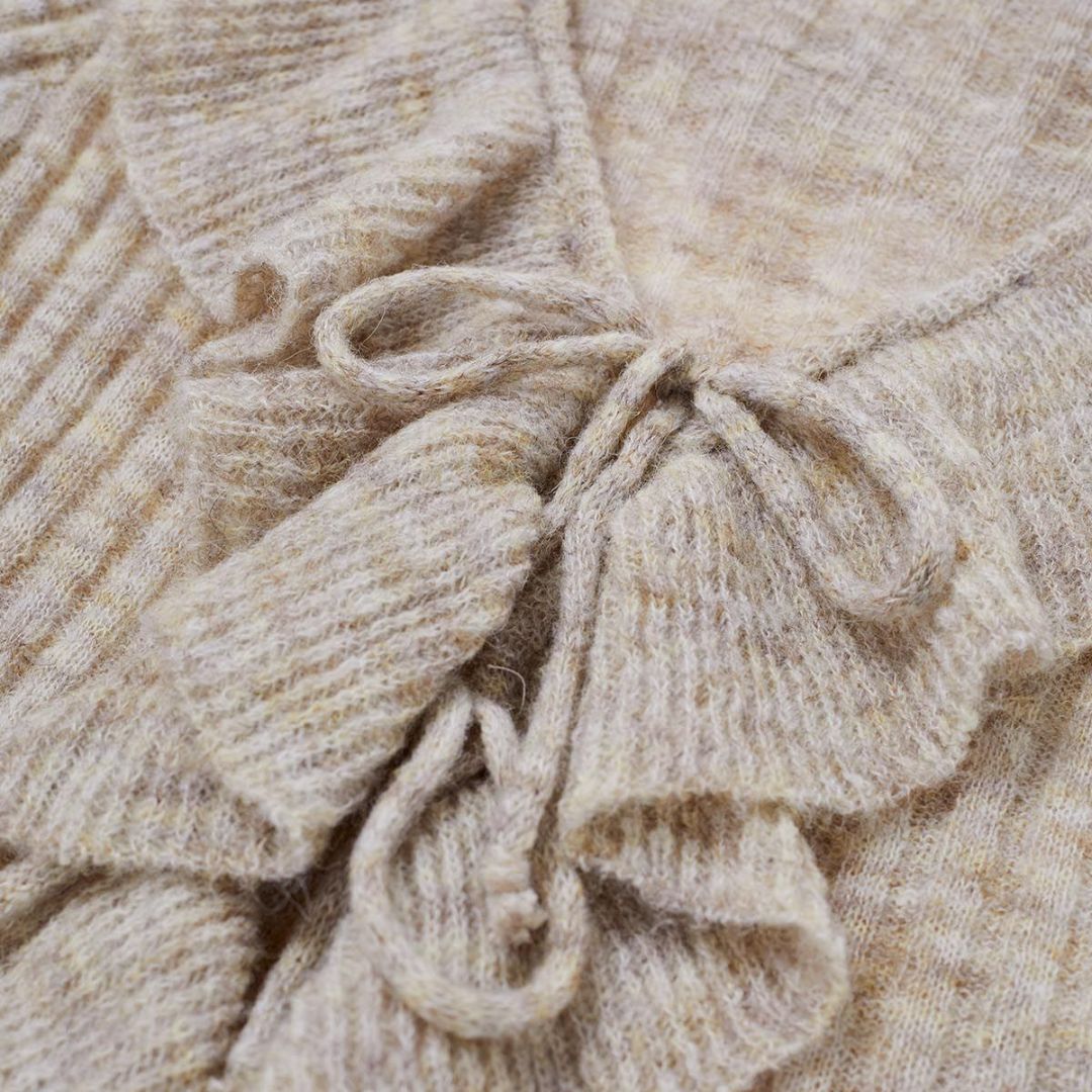 Reign | Gebreite Top mit übertriebener Rüschenausschnitt und Schleifenverschluss