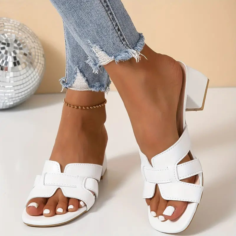 Zelda  | Sandalen mit kreuzförmigem Absatz