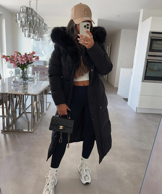 Damen Wintermantel | Lange Steppjacke | Warm Gefüttert | Kapuze mit Imitationsfell