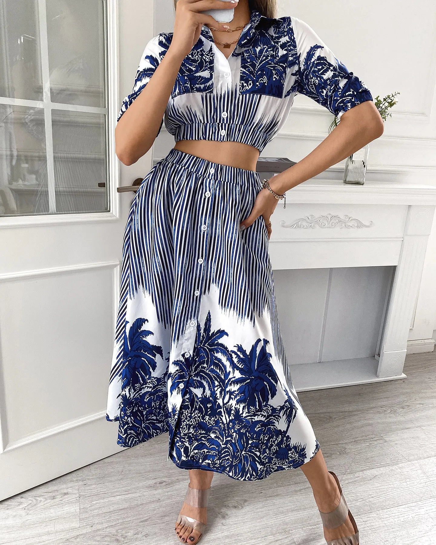 Dianthia | Zweiteiliges Set aus Oberteil und Rock mit Druck