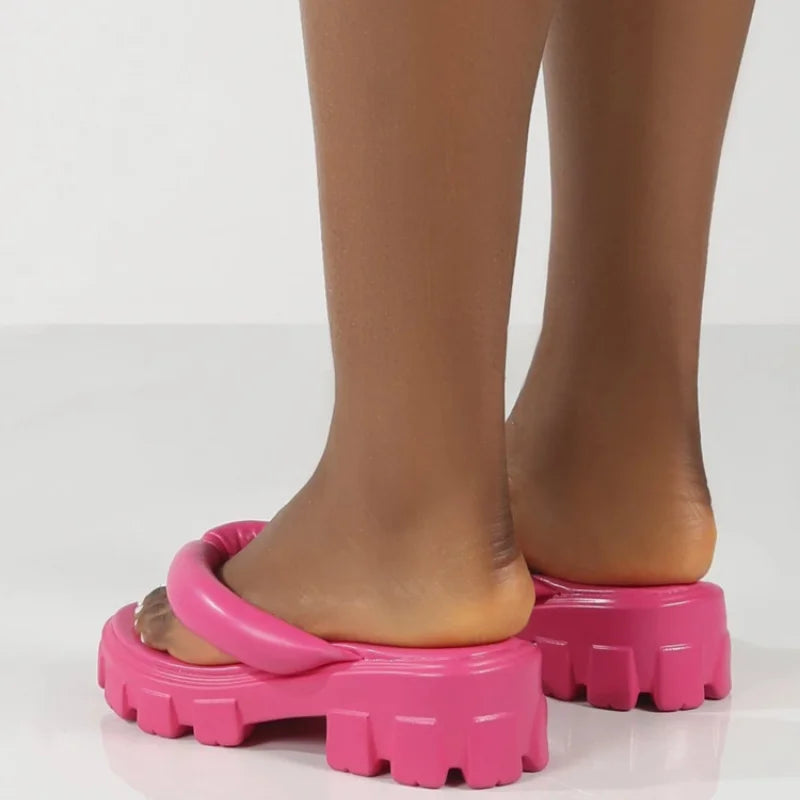 Ilyana | Strand-Slides mit dicker Sohle