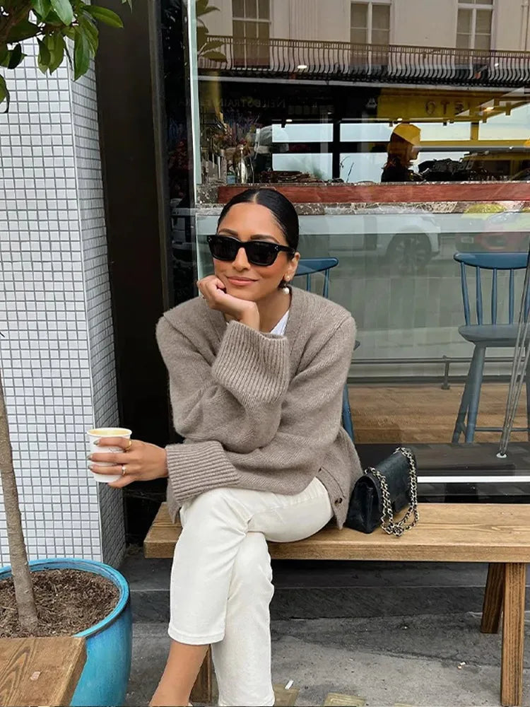 Arnelle | Strickjacke für Damen mit V-Ausschnitt, Knopfleiste und langen Ärmeln, Farbe Khaki