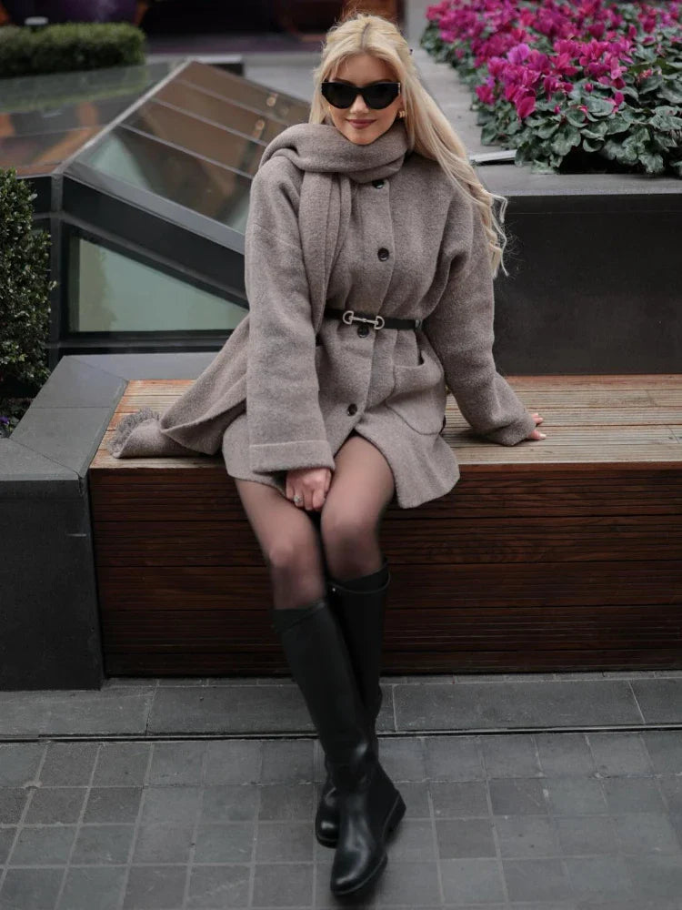 Naime | Strickjacke Damen mit Schal stilvoll warm