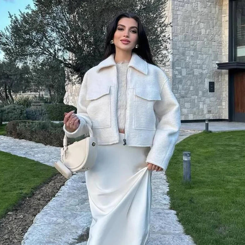 Nad | Weiße Tweed Cropped Bomberjacke Damen – Stilvoll und Trendig