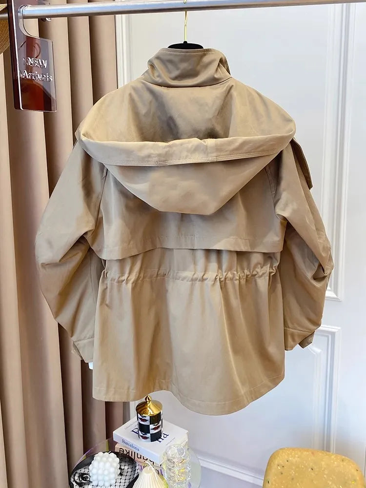 Bessy | Modische Damenjacke mit Taillenkordelzug