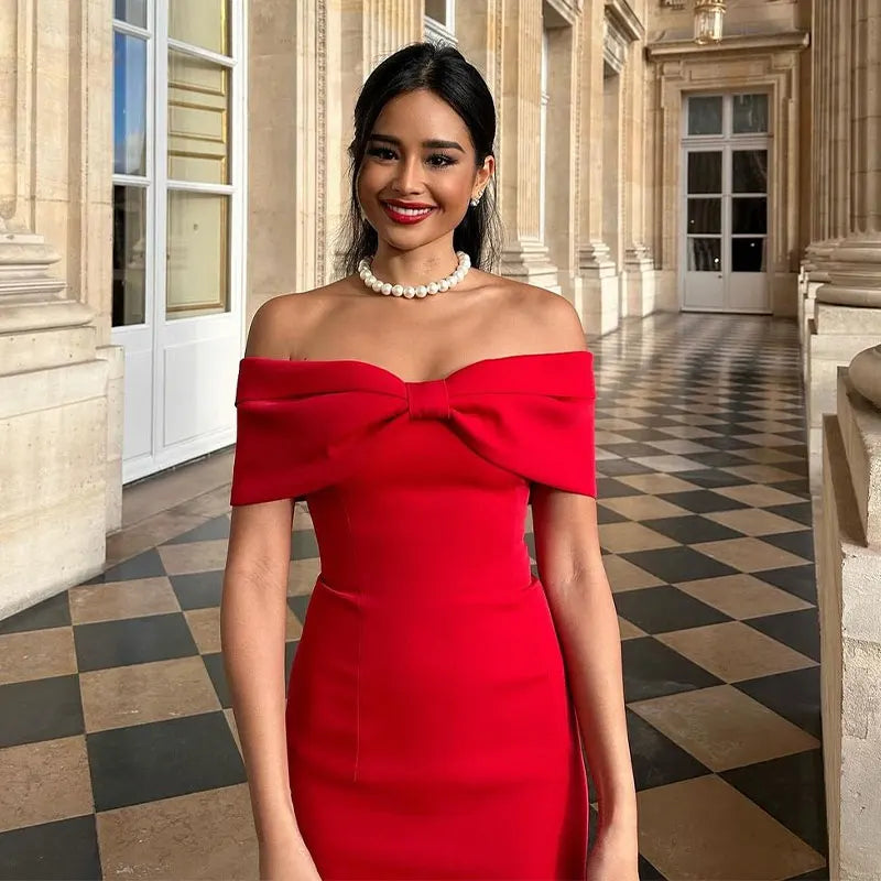 Zaldy | Elegantes Schulterfreies Kleid mit Schleife