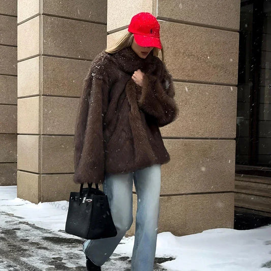 Eyi | Flauschiger Wintermantel aus Kunstfell für Frauen